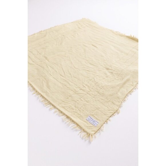 Vintage Monique Martin Yellow Fringed Scarf 48” x 48” – Made in Japan – Acrylic - Picture 2 of 5